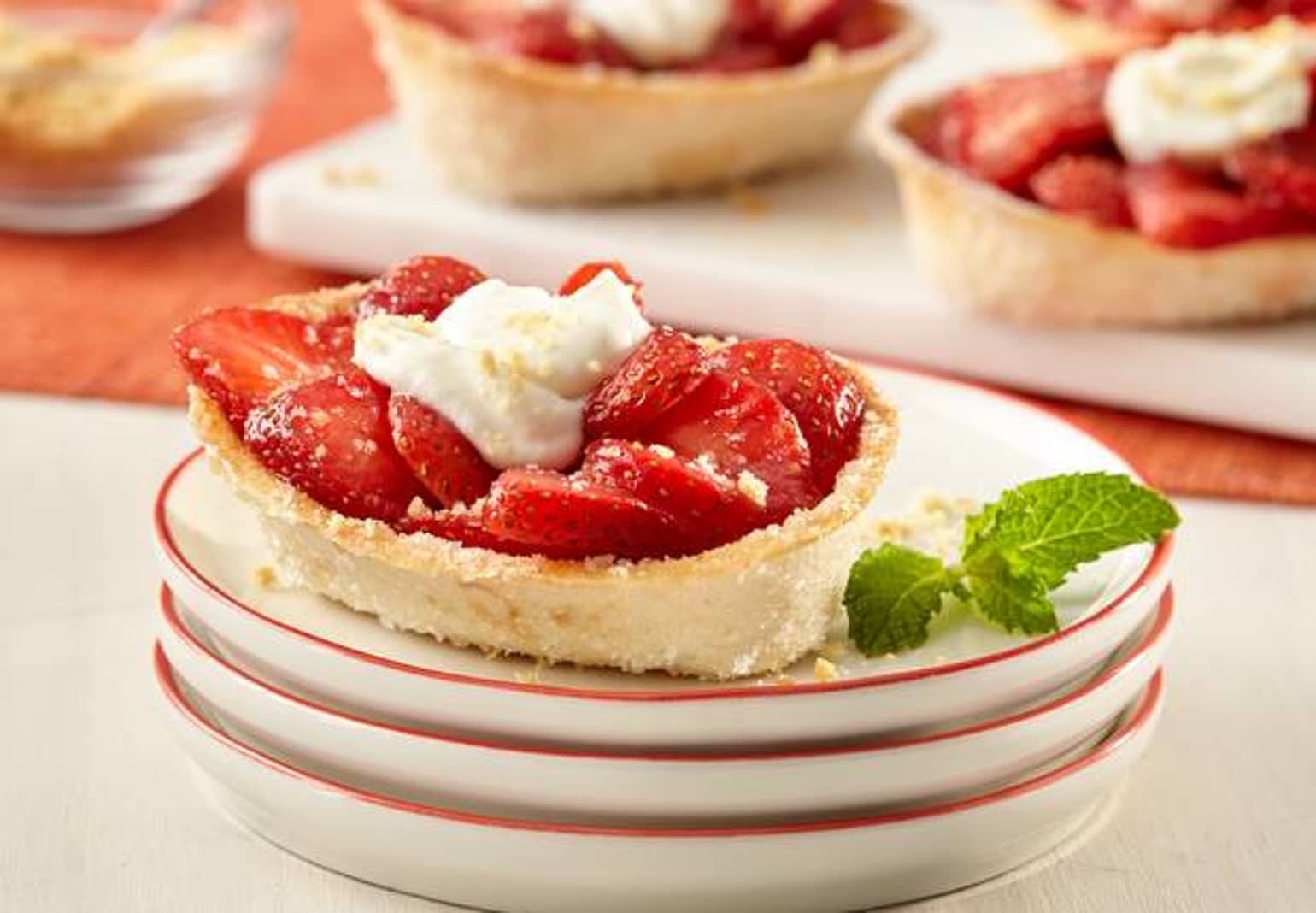 Strawberry Shortcake Mini Taco Bowls™